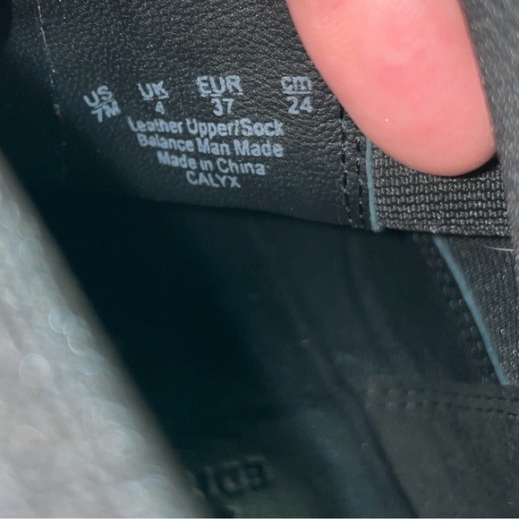 27 EDIT Women's Black Ankle Booties, Size 7 - Picture 10 of 13